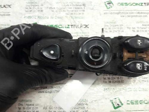 Used Switch HYUNDAI COUPE I (RD) [1996-2004]  21452594