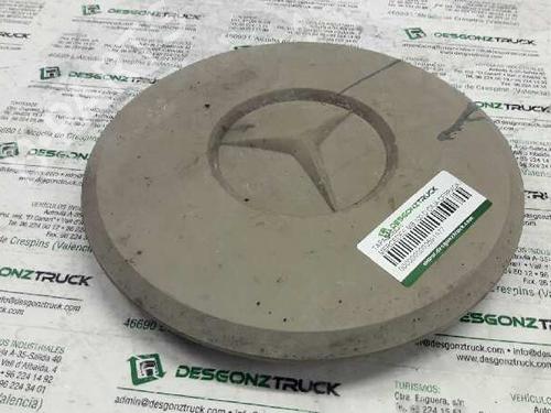 Used Hub cap MERCEDES-BENZ MB Van (W661) 100 2.4 D (72 hp) 25801456