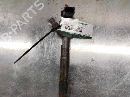 Used Injector MERCEDES-BENZ M-CLASS (W163) ML 400 CDI (163.128) (250 hp) 29244679
