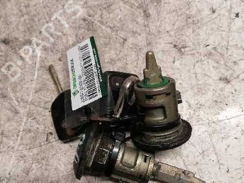 other-ford-transit-connect-p65_-p70_-p80_-2002-21479353 main image