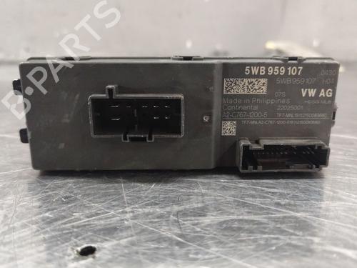 Used Electronic module Electronic module AUDI Q3 (F3B) 35 TDI quattro (150 hp) 33606888 33606888