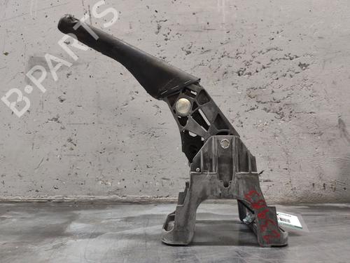 Frein à main VW TOURAN (1T3) 1.6 TDI (105 hp) 32011059