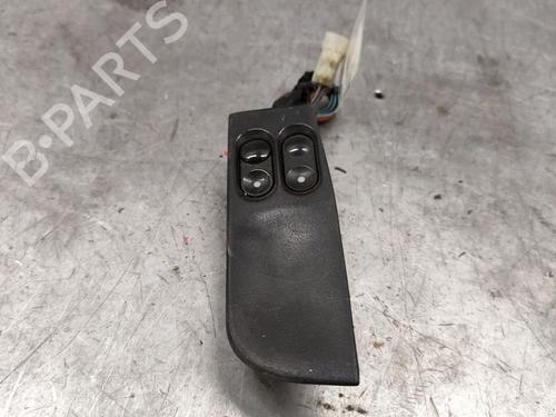 Used Left front window switch OPEL ASTRA F Saloon (T92) [1991-2001]  28619139
