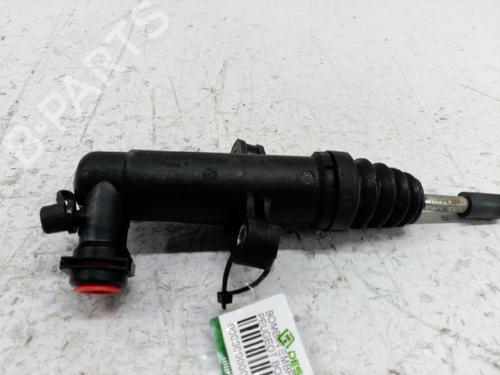 Used Clutch slave cylinder PEUGEOT BOXER Van 2.2 HDi 120 (120 hp) 22910437