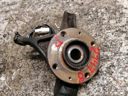 Used Right front steering knuckle CITROËN C4 I (LC_) [2004-2014]  21475572