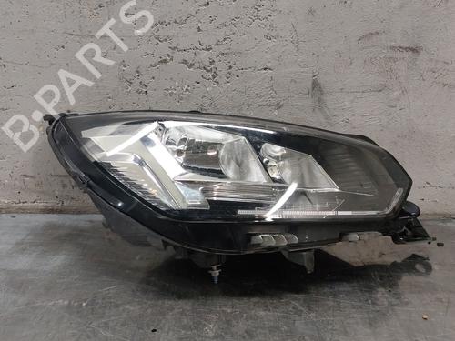 Used Right headlight PEUGEOT 208 II (UB_, UP_, UW_, UJ_) 1.5 BlueHDI 100 (102 hp) 31036022