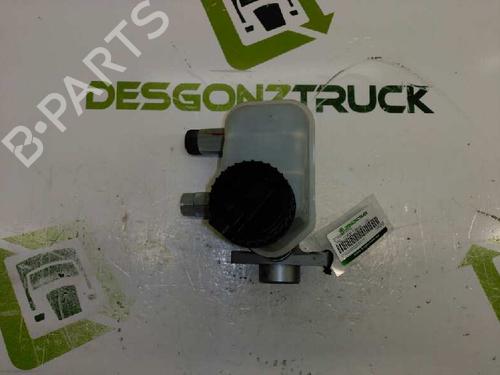 Used Brake master cylinder OPEL CORSA A Hatchback (S83) [1982-1993]  24529866