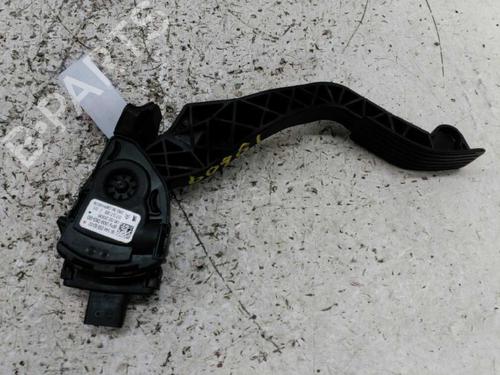 Used Pedal Pedal 21443352 21443352