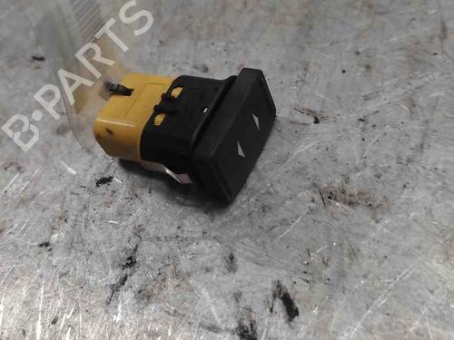 Used Right front window switch FORD FOCUS II Turnier (DA_, FFS, DS) [2004-2012]  21412522