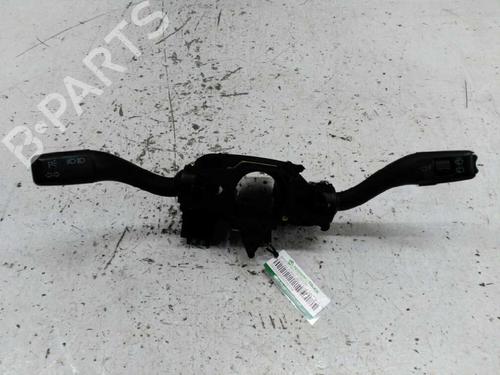 Pulsantiera AUDI A4 B6 Avant (8E5) 2.5 TDI (163 hp) 21446076
