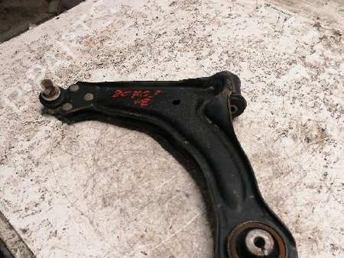 Used Left front suspension arm MERCEDES-BENZ VITO Van (W638) [1997-2003]  21479407