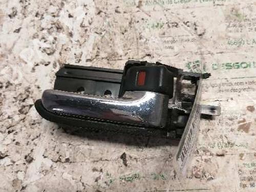Maniglia interna anteriore destra TOYOTA COROLLA (_E12_) 1.6 VVT-i (ZZE121_, ZZE121R) (110 hp) 21477045