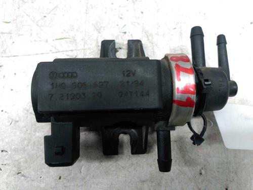 Elektronisk modul VW GOLF III Variant (1H5) [1993-1999]  21436044