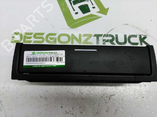 Used Middle console BMW 3 (E46) 320 d (136 hp) 21427868