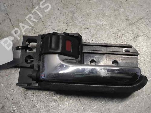 Venstre foran invendig håndtak TOYOTA COROLLA (_E12_) 1.4 D (NDE120_, NDE120R) (90 hp) 21402587