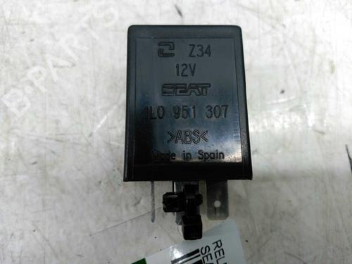 Used Electronic module SEAT IBIZA II (6K1) [1993-2002]  21435776