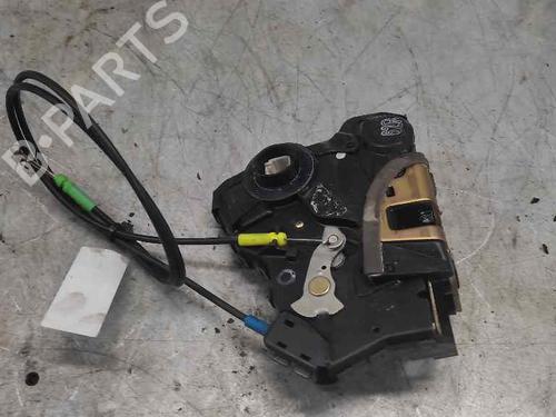Used Front right lock TOYOTA AVENSIS (_T25_) 2.2 D-4D (ADT251_, ADT251R) (150 hp) 21462592