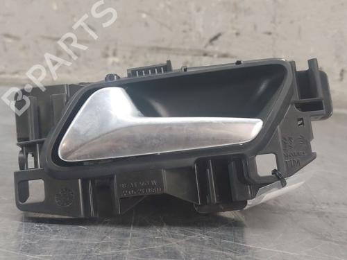 Used Rear left interior door handle PEUGEOT 5008 II (MC_, MJ_, MR_, M4_) 1.5 BlueHDi 130 (MCYHZJ, MCYHZR, MCYHZX) (131 hp) 32009138