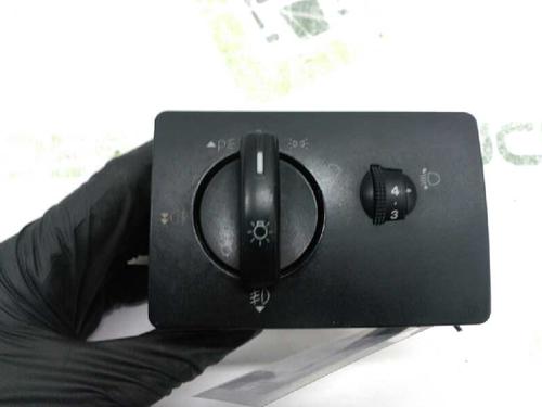 Used Headlight switch FORD FOCUS II (DA_, HCP, DP) [2004-2013]  21430406