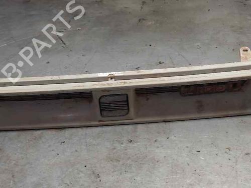 Used Grille SEAT TOLEDO I (1L2) [1991-1999]  21401892