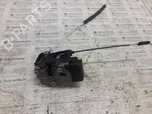 Used Front right lock OPEL ZAFIRA A MPV (T98) [1999-2006]  21456533
