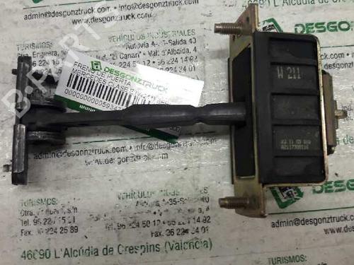 Used Hinge/Door check strap MERCEDES-BENZ E-CLASS (W211) E 200 CDI (211.004) (102 hp) 24680013