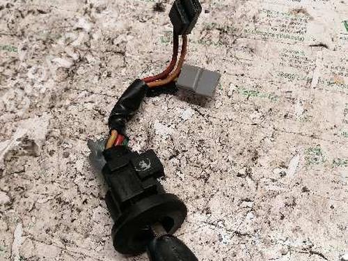 Used Ignition barrel RENAULT CLIO I (B/C57_, 5/357_) [1990-1999]  21476487