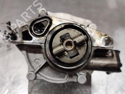 Used Vacuum pump OPEL CORSA B (S93) [1993-2009]  30897857
