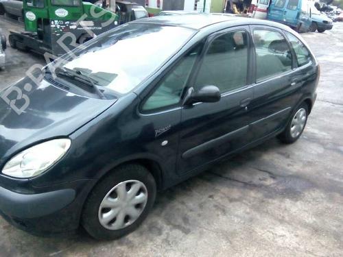 Right front fog light CITROËN XSARA PICASSO (N68) 2.0 HDi | BP21449041C31 