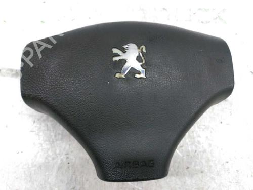 Used Driver airbag PEUGEOT 206 Hatchback (2A/C) 1.4 i (75 hp) 22908201