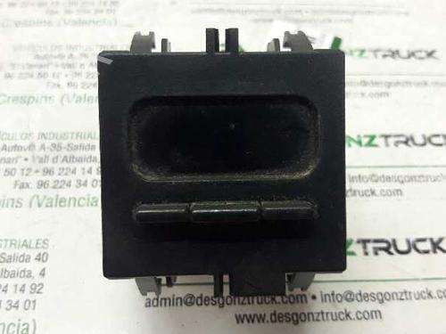 Used Display monitor RENAULT MEGANE I (BA0/1_) [1995-2004]  21453349