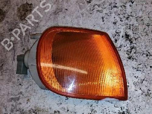 Used Right front indicator VW POLO III (6N1) [1994-1999]  21478277