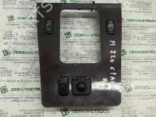 Used Left front window switch MERCEDES-BENZ C-CLASS (W202) [1993-2000]  21452726