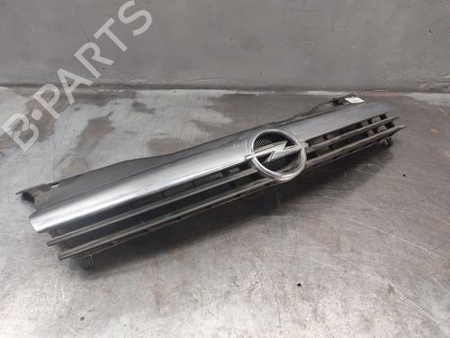 Used Grille Grille 39465241 39465241