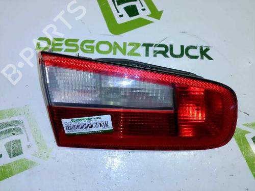 Used Left taillight RENAULT LAGUNA II (BG0/1_) [2001-2007]  21426555