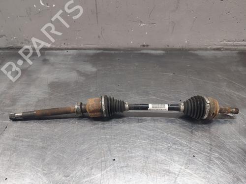 Used Right front driveshaft PEUGEOT 208 II (UB_, UP_, UW_, UJ_) 1.5 BlueHDI 100 (102 hp) 33162461