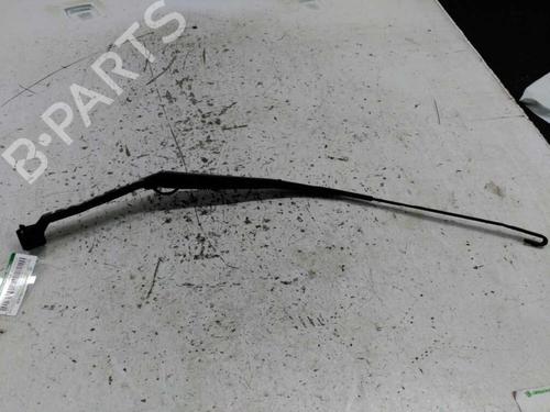 Used Front windshield wiper arm MAZDA 6 Saloon (GG) [2002-2008]  21446169