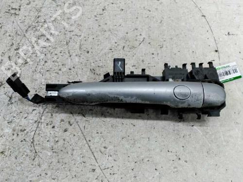 Used Front right exterior door handle RENAULT MEGANE II Estate (KM0/1_) [2003-2012]  21438772