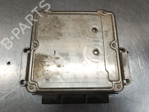 Used Engine control unit (ECU) NISSAN X-TRAIL II (T31) 2.0 dCi 4x4 (150 hp) 31775007