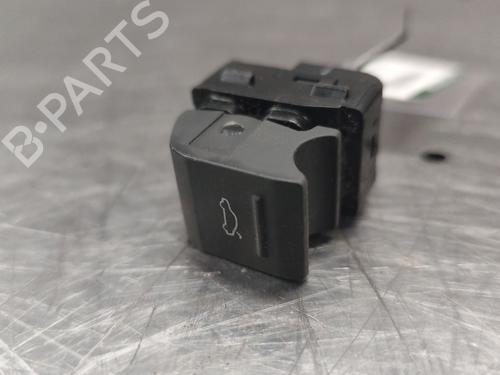 Mando AUDI Q3 (F3B) 35 TDI quattro (150 hp) 32843514