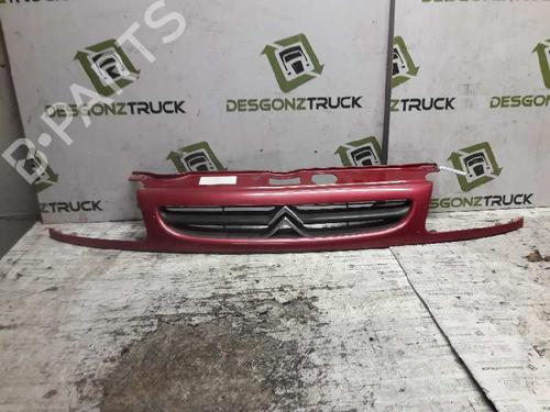 Used Grille CITROËN SAXO (S0, S1) [1996-2004]  21460533