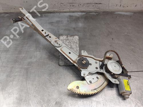 Alzacristallo posteriore destro KIA CARENS II MPV (FJ) 2.0 CRDi (113 hp) 32016319