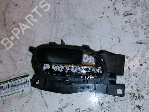 Højre bagtil invendig håndtag PEUGEOT 407 (6D_) 1.6 HDi 110 (6D9HZC, 6D9HYC) (109 hp) 21478472