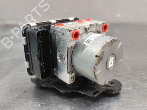 Used ABS pump AUDI Q3 (F3B) 35 TDI quattro (150 hp) 32507953