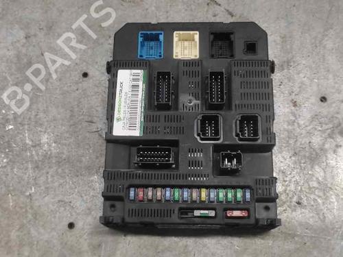 Used Fuse box CITROËN C4 I (LC_) [2004-2014]  21409689