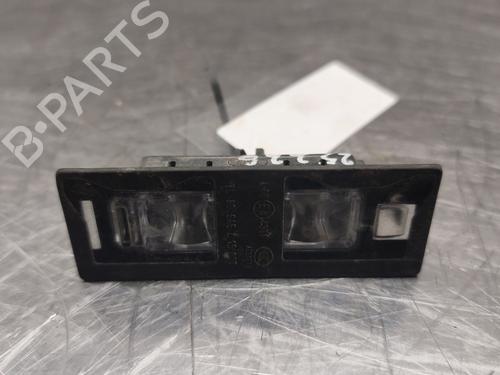 Used Licence plate light AUDI Q3 (F3B) 35 TDI quattro (150 hp) 32843515