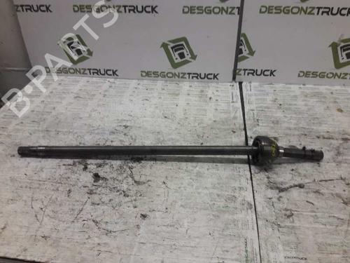 Used Right front driveshaft NISSAN PATROL III/2 Station Wagon (W260) [1988-1998]  21459741