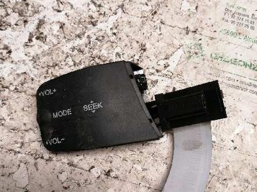 Stuurwielbediening FORD FOCUS C-MAX (DM2) [2003-2007]  21476571