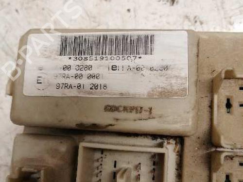 Fuse box FORD FOCUS II (DA_, HCP, DP)  | BP21477533E1 