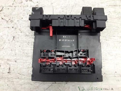 Used Fuse box VW PASSAT B6 (3C2) [2005-2011]  21452902